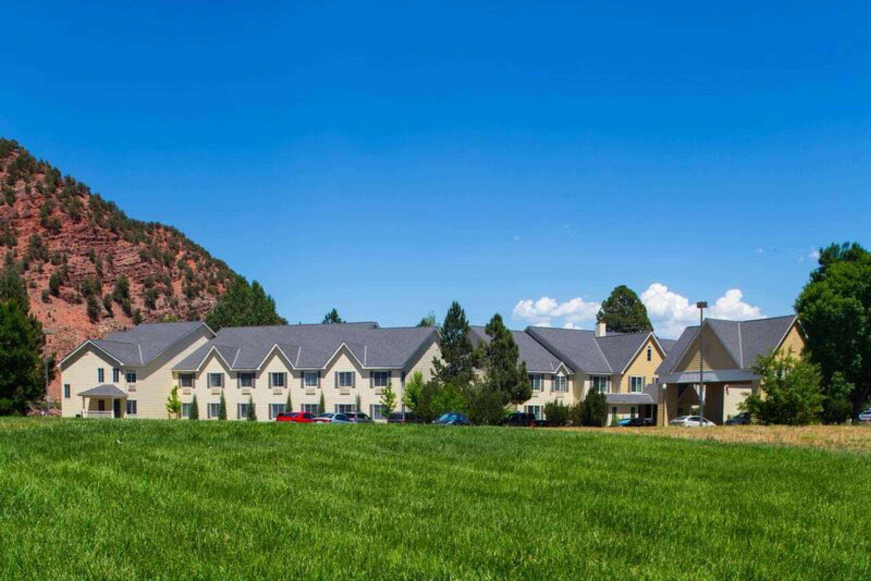 Comfort Inn & Suites Carbondale On The Roaring Fork Exterior foto