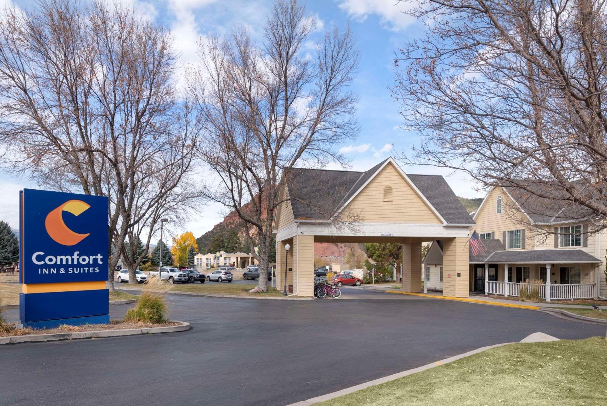Comfort Inn & Suites Carbondale On The Roaring Fork Exterior foto